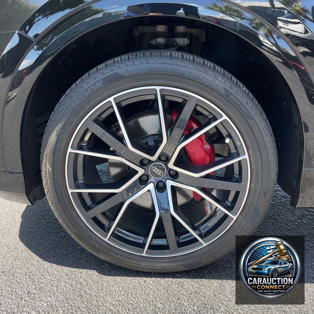 2022 Audi Q8 Premium Plus 55 TFSI