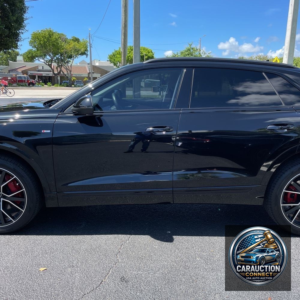 2022 Audi Q8 Premium Plus 55 TFSI