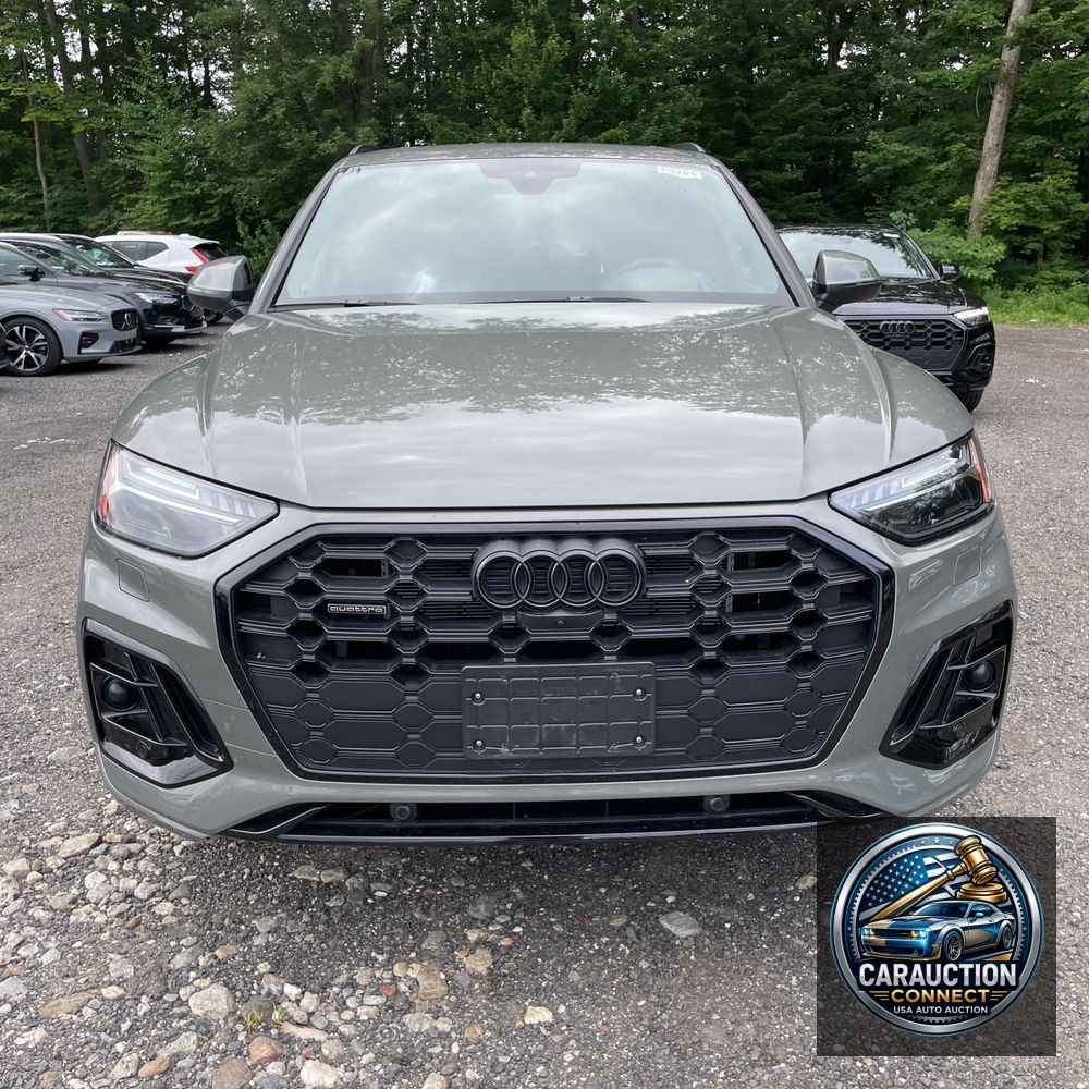 2024 Audi Q5 S-Line Pres 55 PHEV