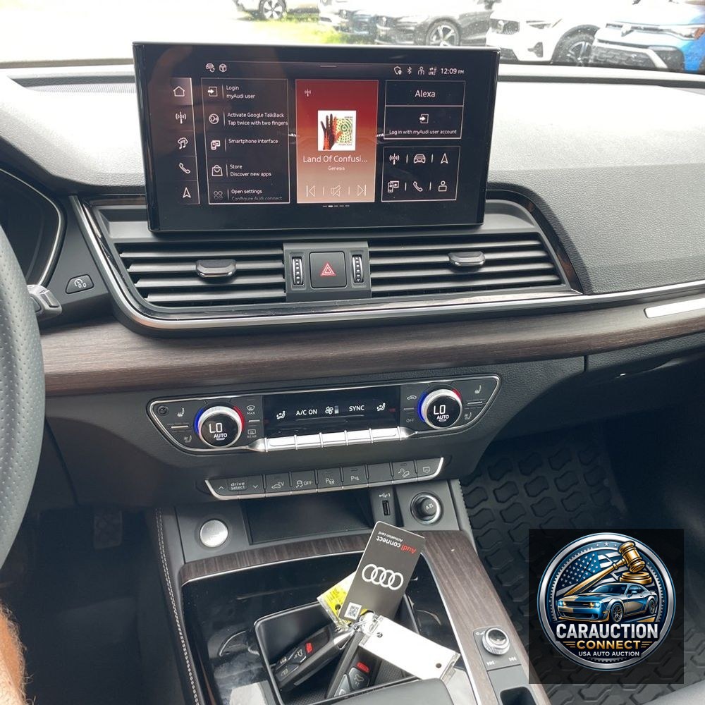 2024 Audi Q5 S-Line Pres 55 PHEV
