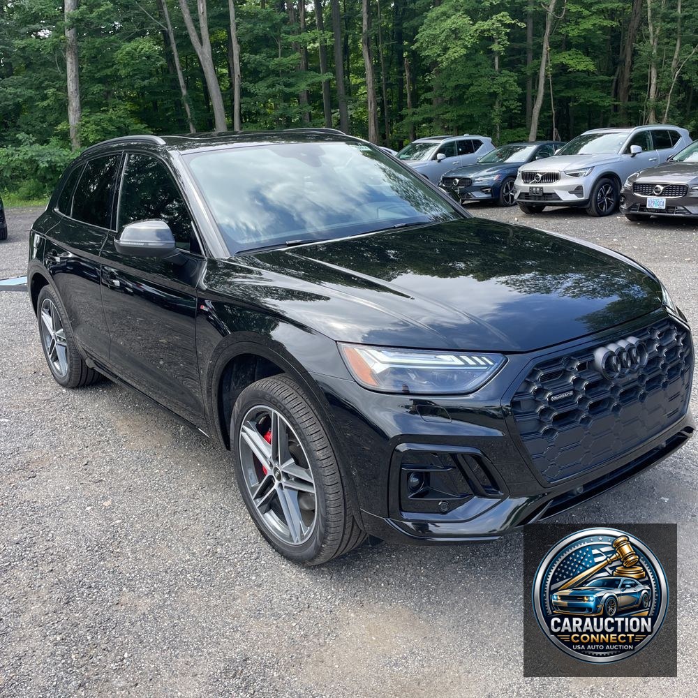 2024 Audi Q5 S-Line Pres 55 PHEV