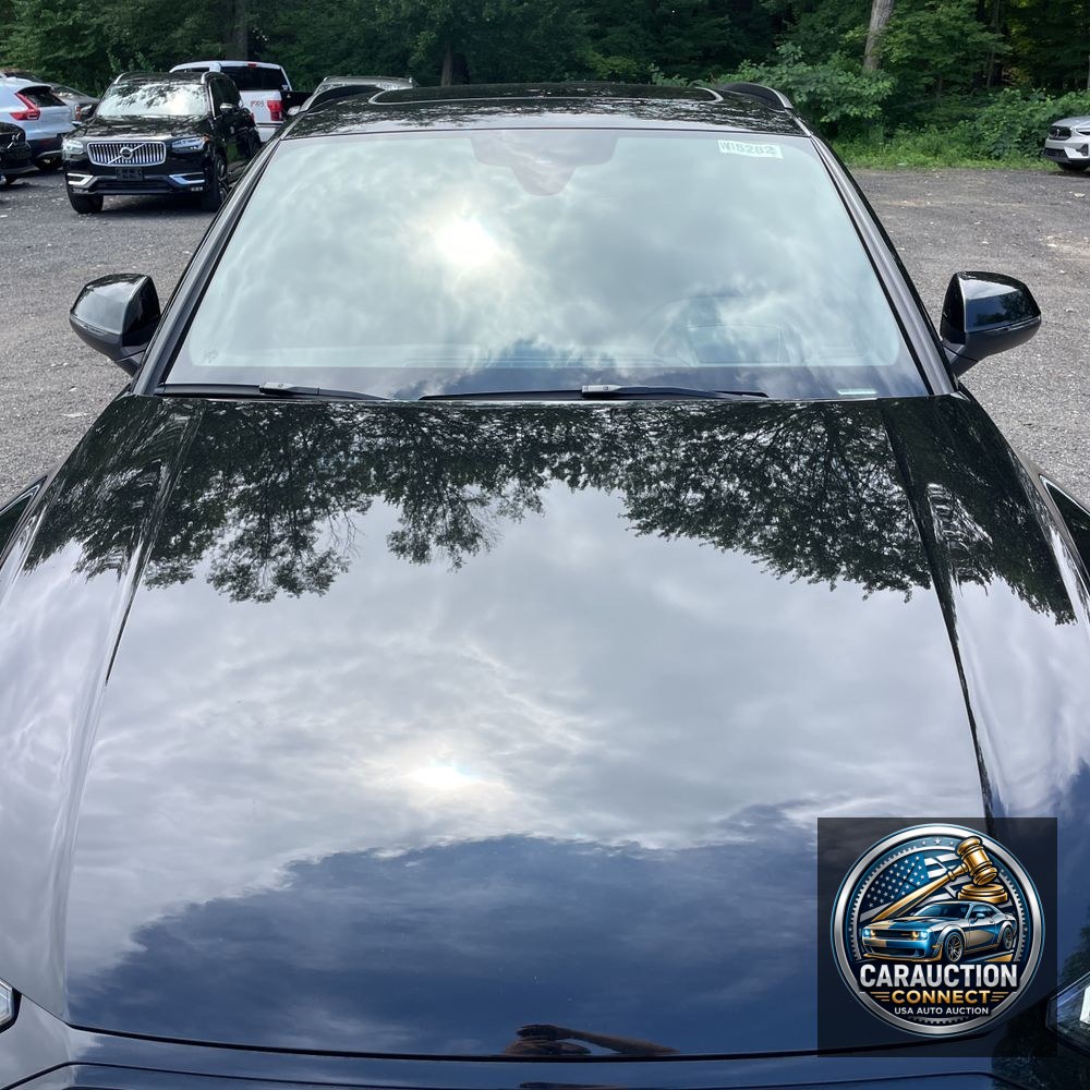 2024 Audi Q5 S-Line Pres 55 PHEV
