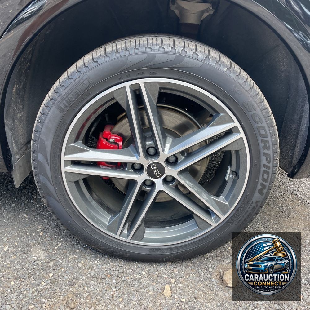 2024 Audi Q5 S-Line Pres 55 PHEV