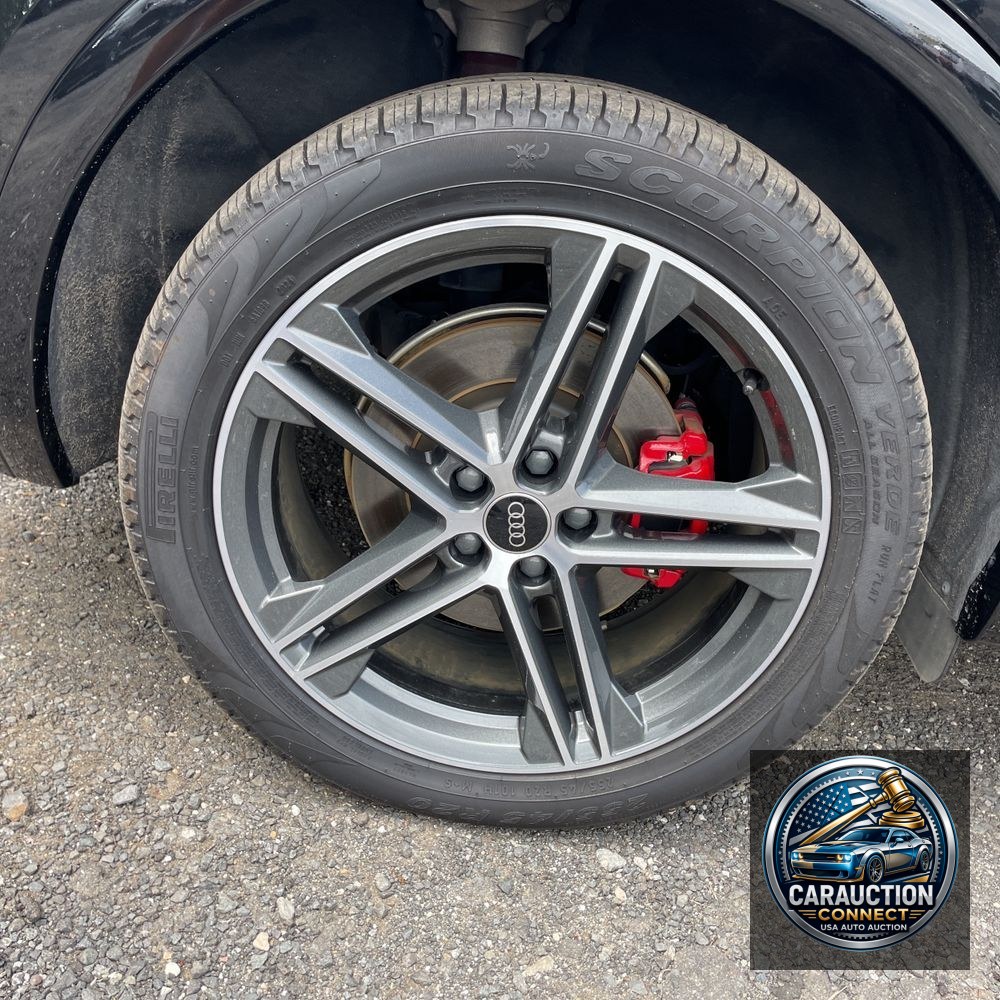 2024 Audi Q5 S-Line Pres 55 PHEV