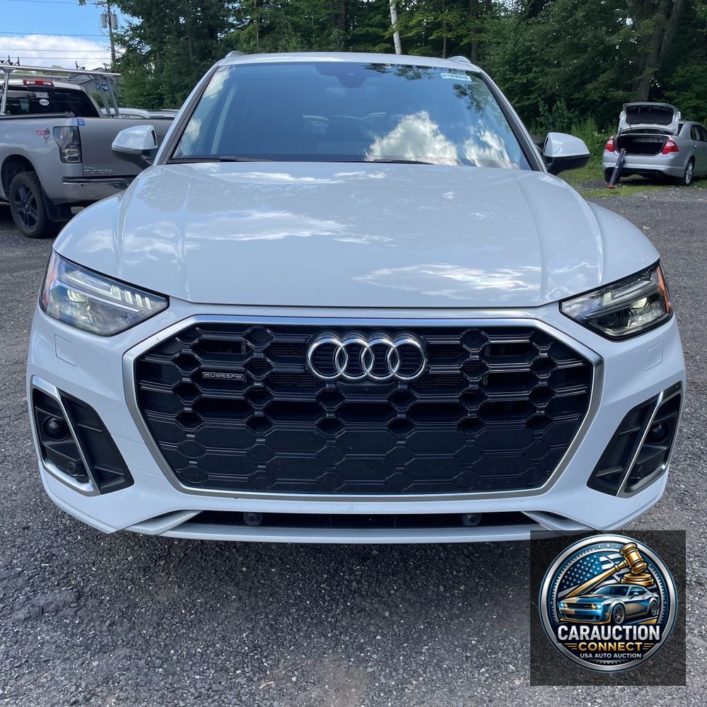 2024 Audi Q5 S-Line Pres 55 PHEV
