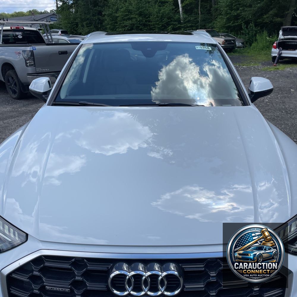 2024 Audi Q5 S-Line Pres 55 PHEV