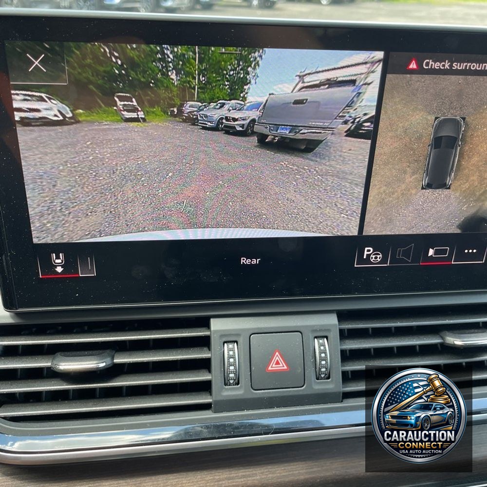 2024 Audi Q5 S-Line Pres 55 PHEV