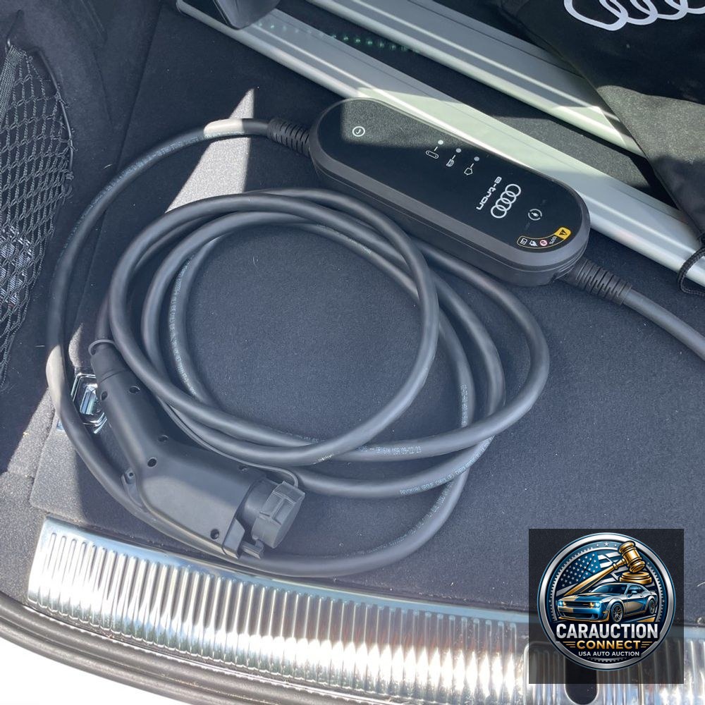 2024 Audi Q5 S-Line Pres 55 PHEV