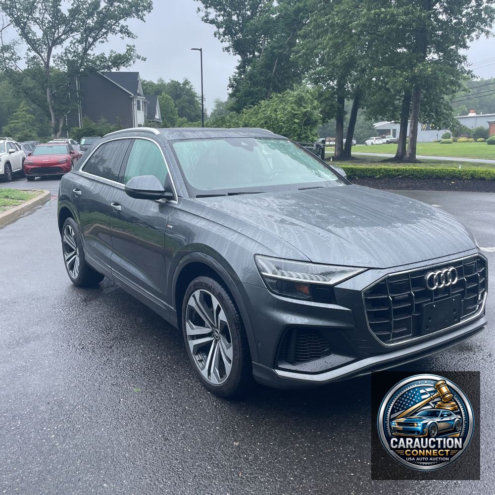 2021 Audi Q8 Prestige