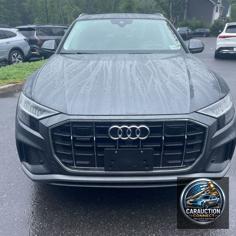 2021 Audi Q8 Prestige