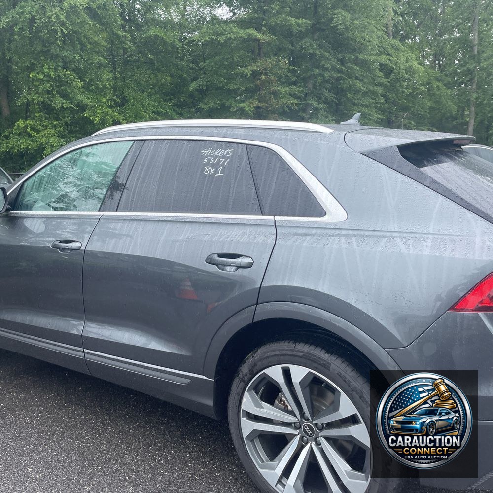 2021 Audi Q8 Prestige