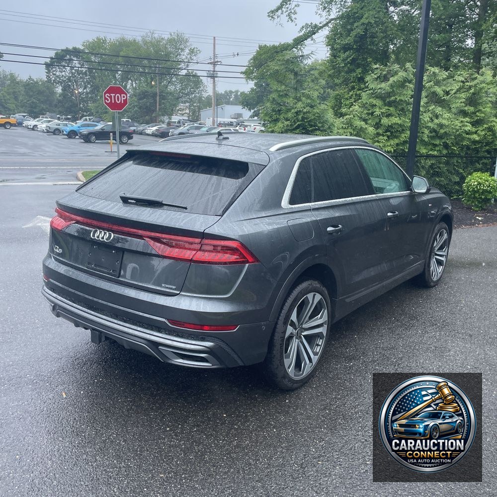 2021 Audi Q8 Prestige