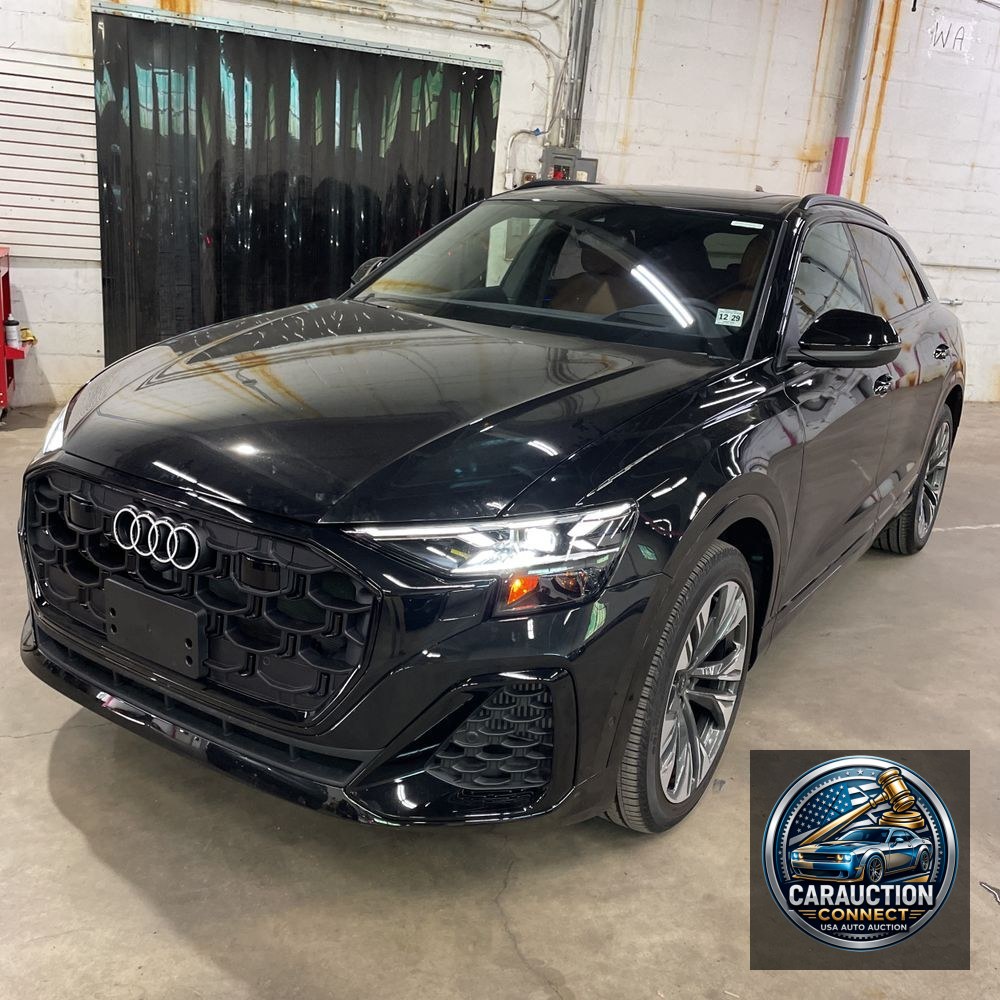 2025 Audi Q8 Prestige 55