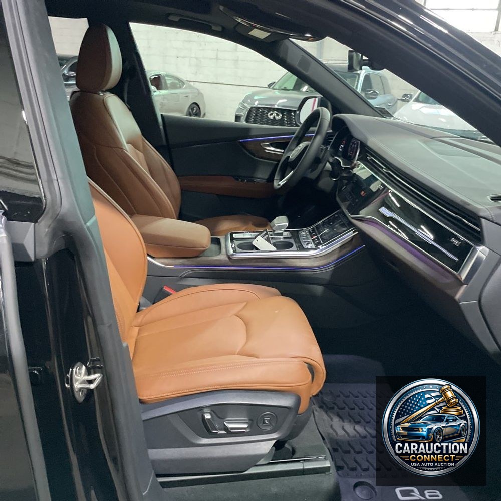 2025 Audi Q8 Prestige 55