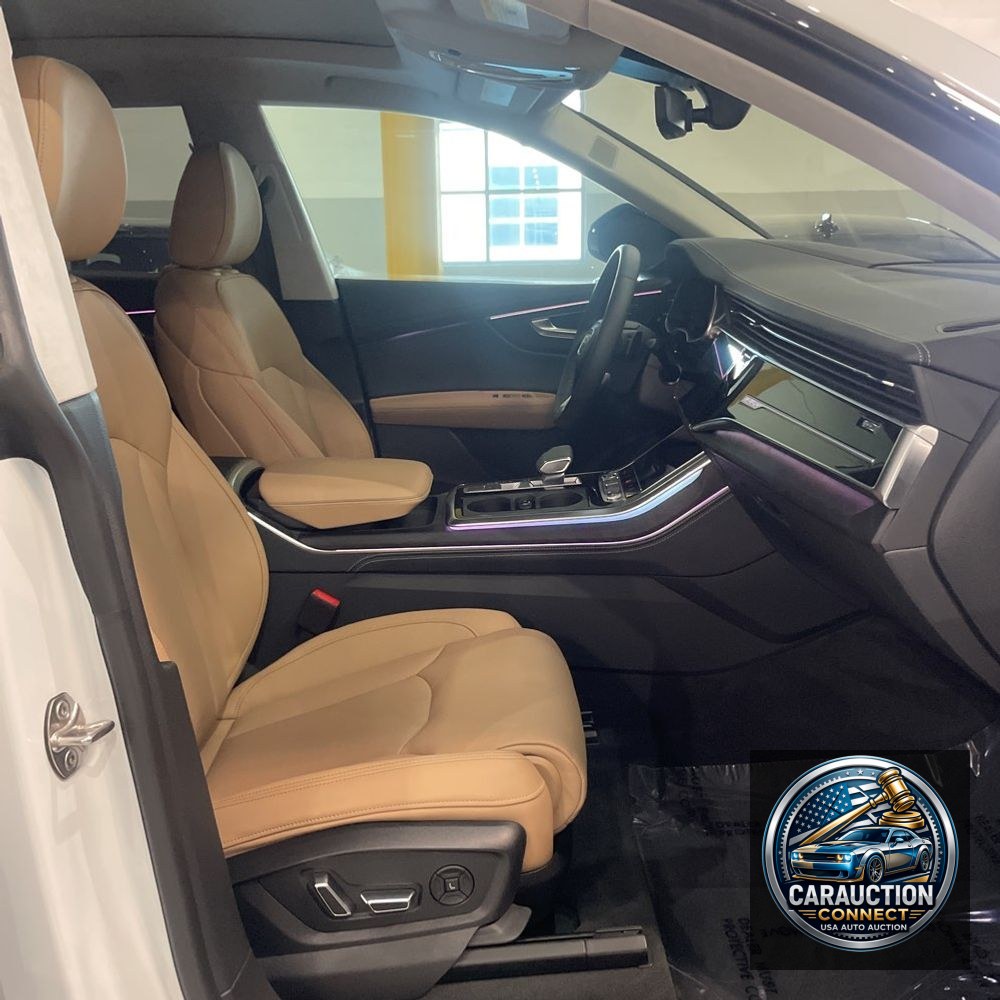 2025 Audi Q8 Prestige 55