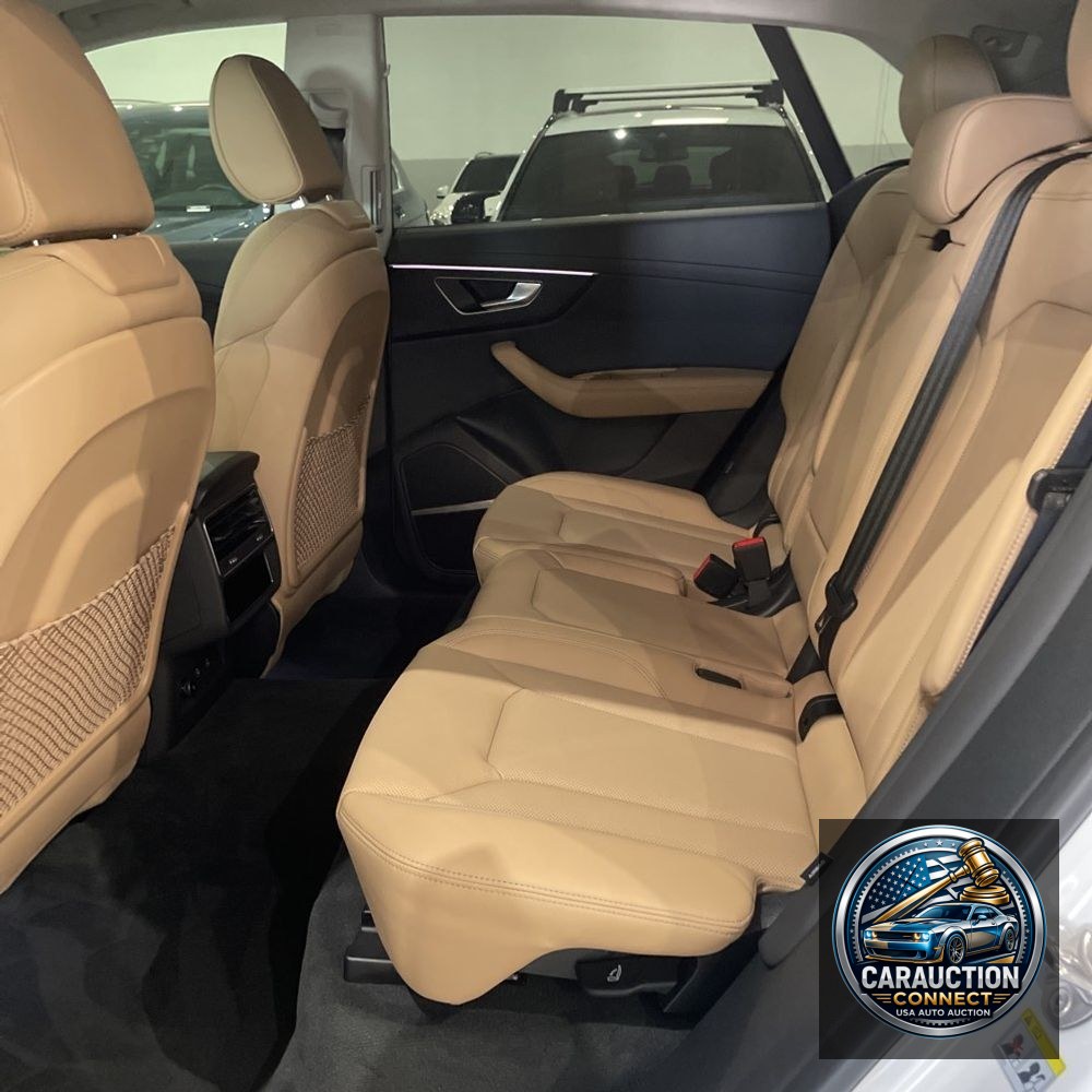 2025 Audi Q8 Prestige 55