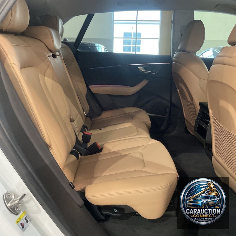 2025 Audi Q8 Prestige 55
