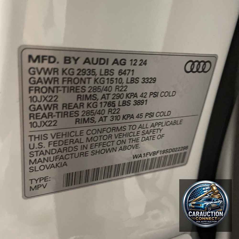 2025 Audi Q8 Prestige 55