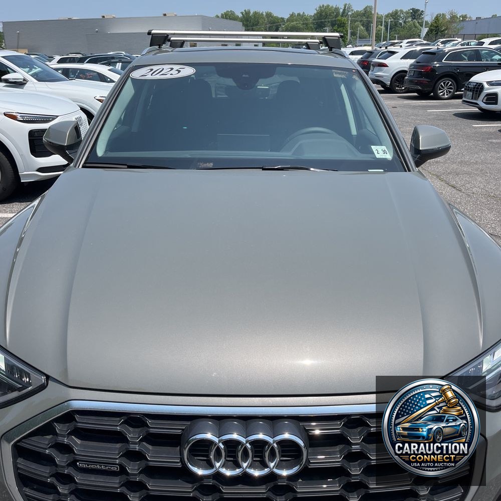 2025 Audi Q5 S-Line Prem 55 PHEV