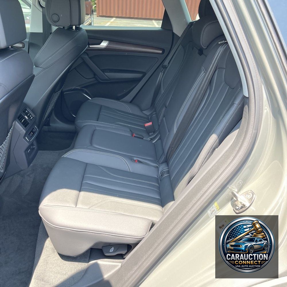 2025 Audi Q5 S-Line Prem 55 PHEV