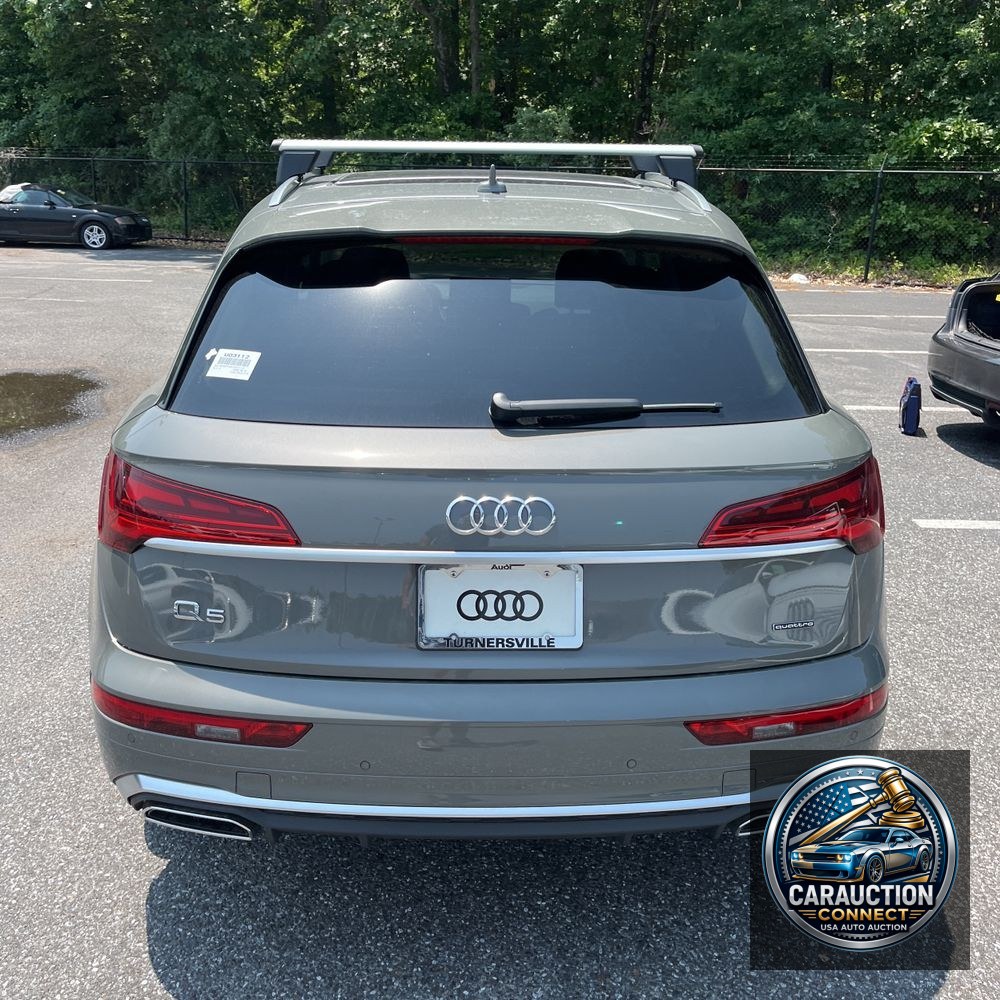2025 Audi Q5 S-Line Prem 55 PHEV