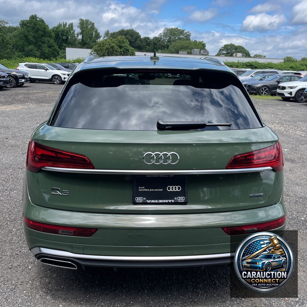 2024 Audi Q5 S-Line Prem 55 PHEV