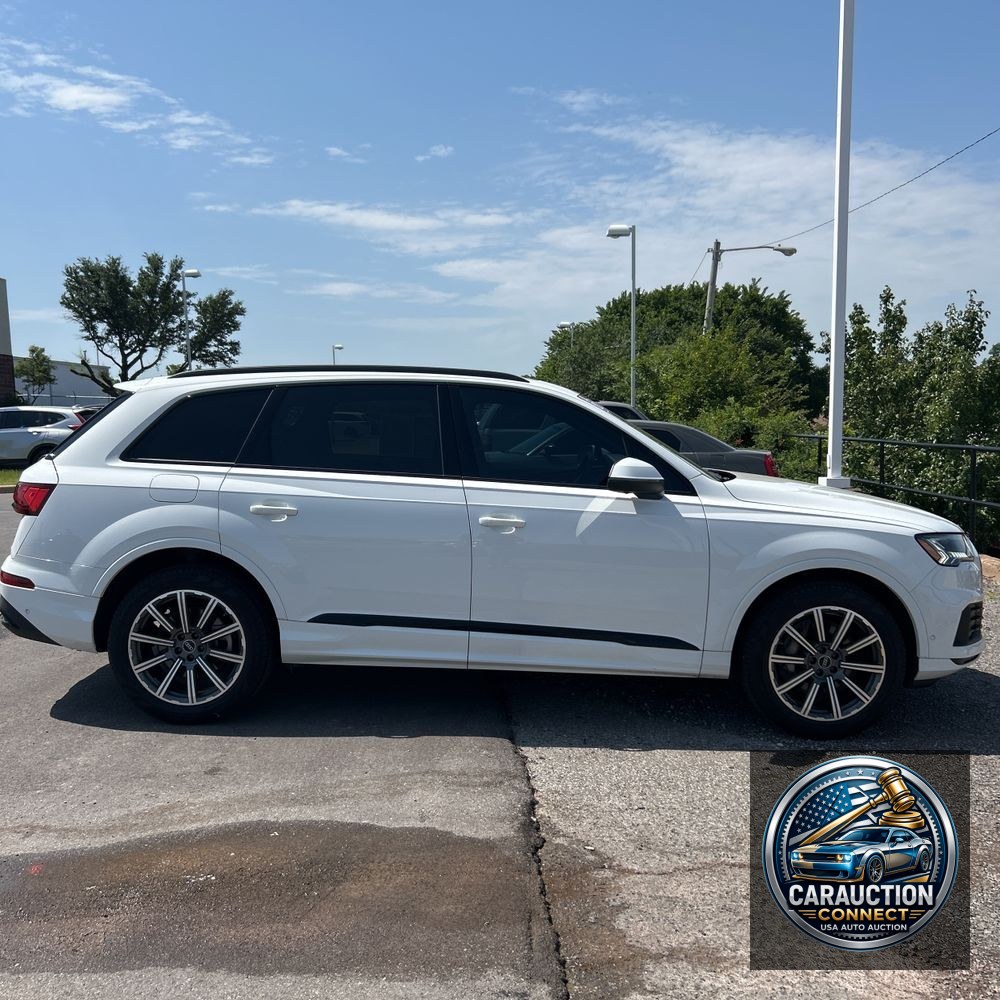 2023 Audi Q7 Premium Plus 45 TFSI