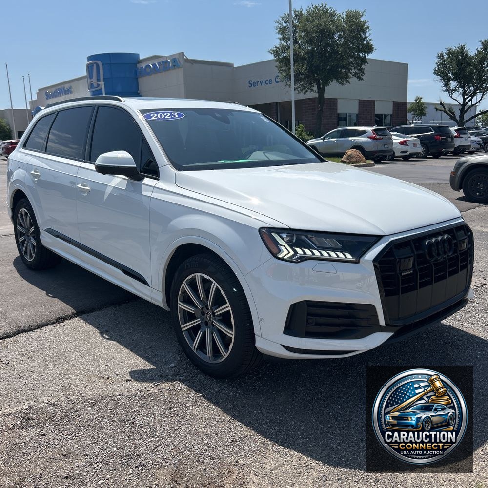 2023 Audi Q7 Premium Plus 45 TFSI