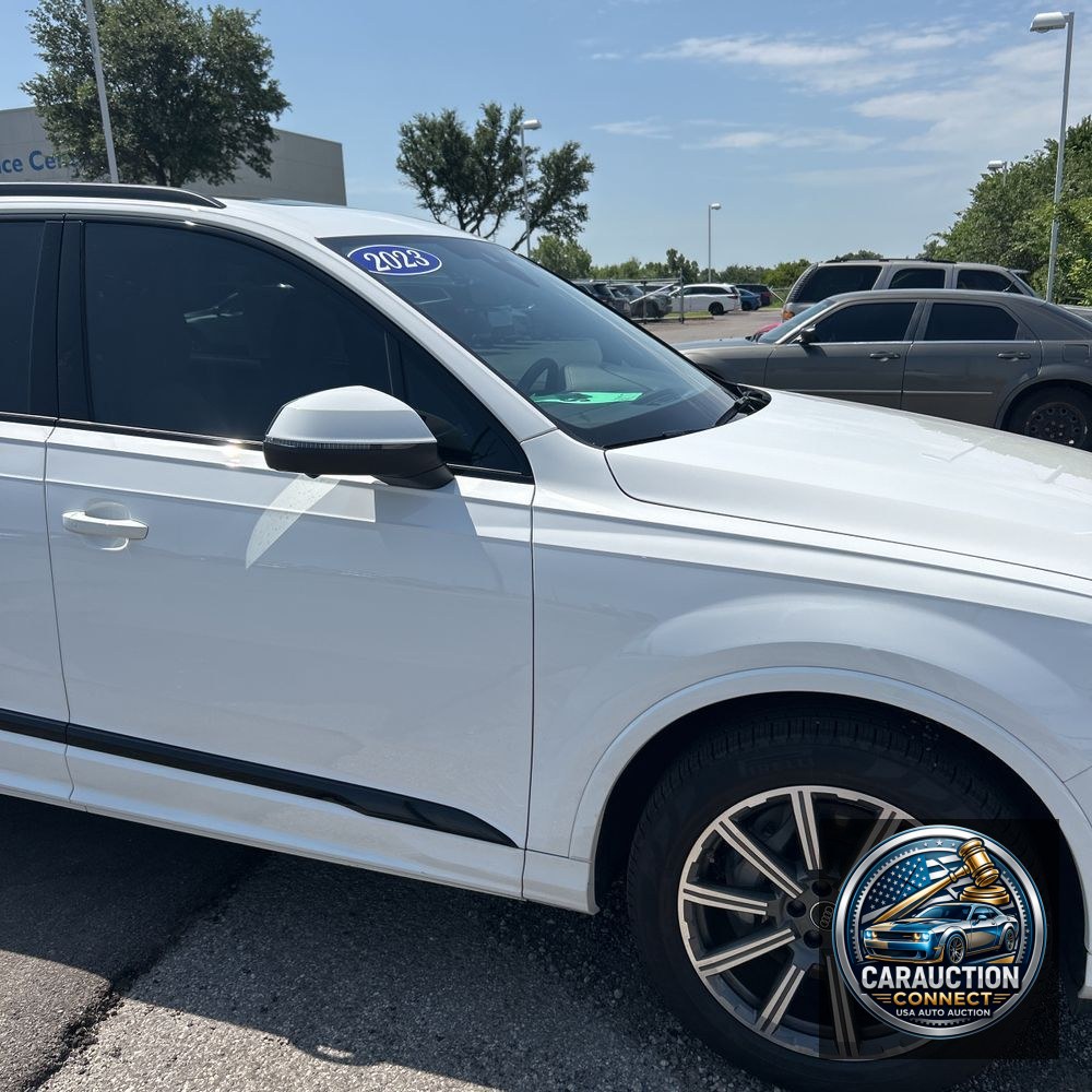 2023 Audi Q7 Premium Plus 45 TFSI