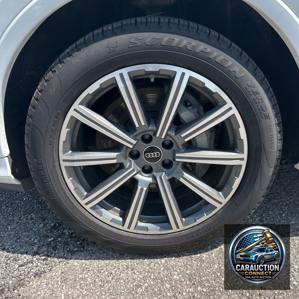 2023 Audi Q7 Premium Plus 45 TFSI