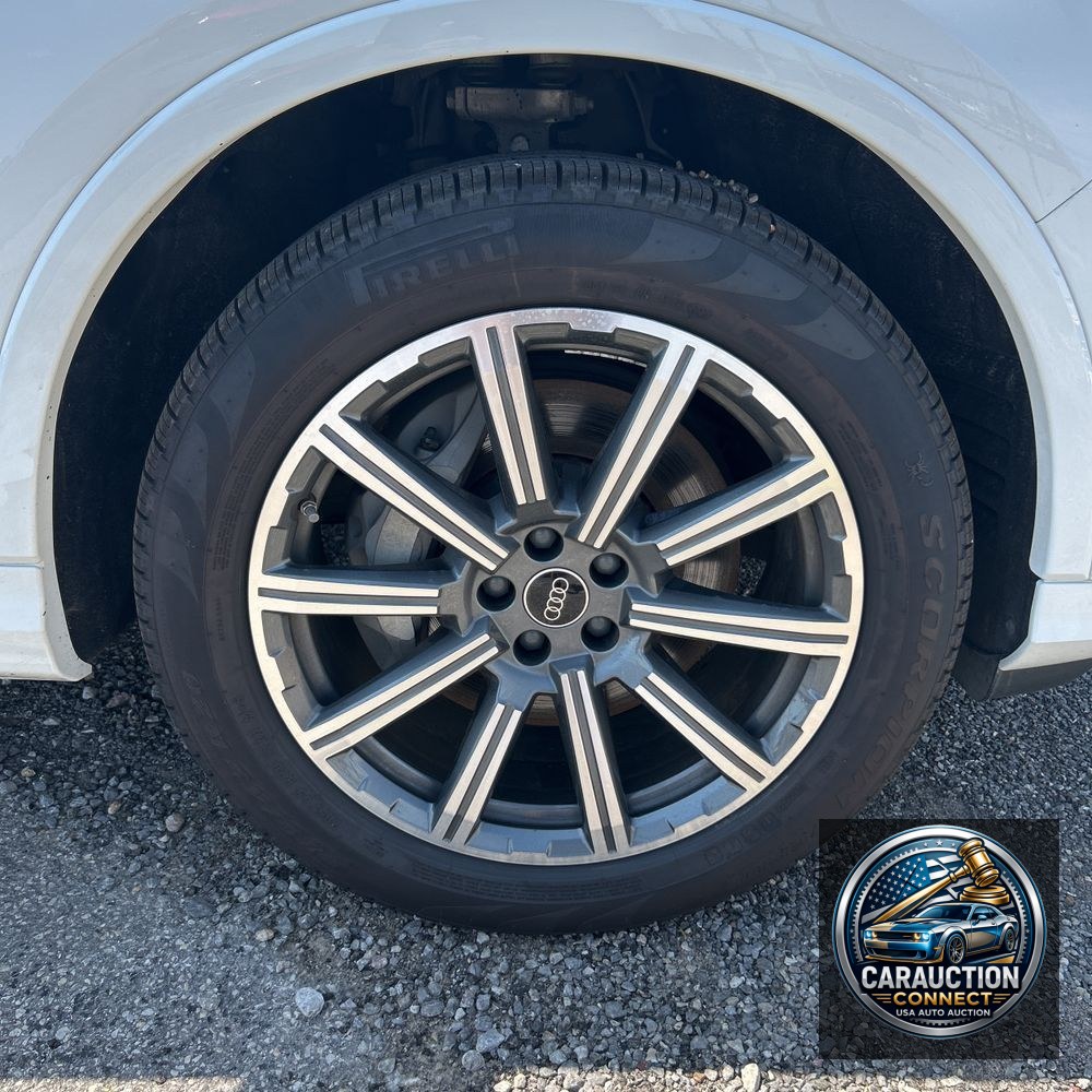 2023 Audi Q7 Premium Plus 45 TFSI