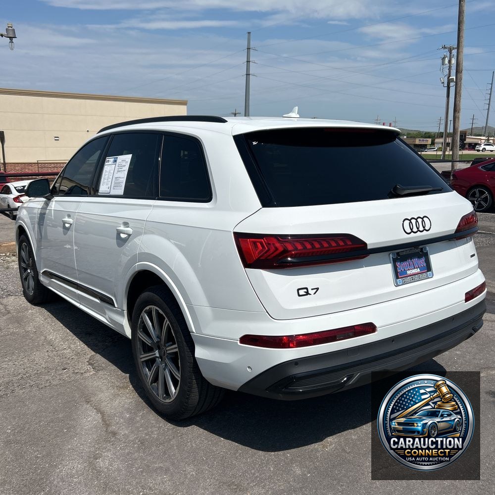 2023 Audi Q7 Premium Plus 45 TFSI