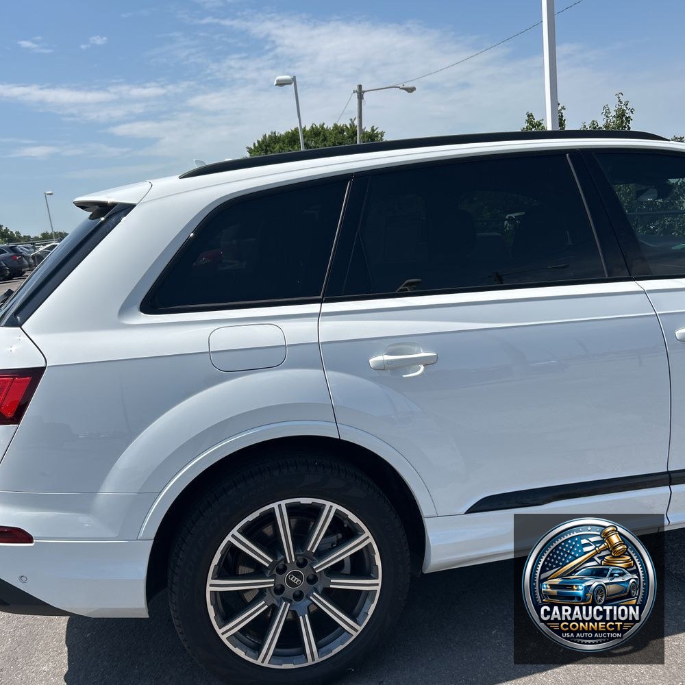 2023 Audi Q7 Premium Plus 45 TFSI