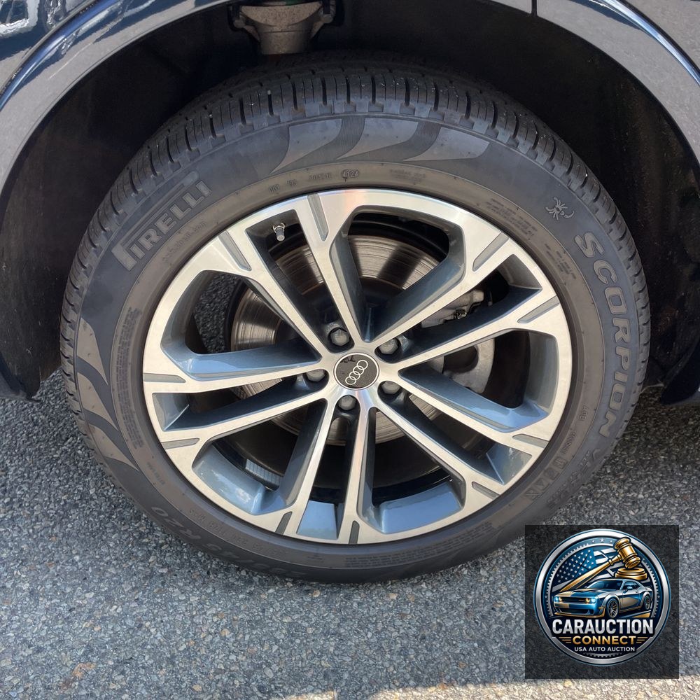 2025 Audi Q7 Premium Plus 45