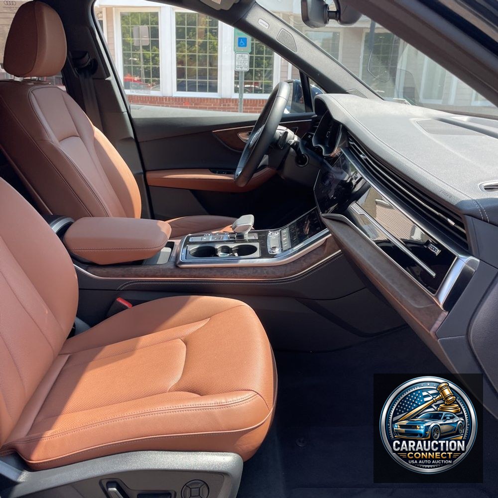 2025 Audi Q7 Premium Plus 45