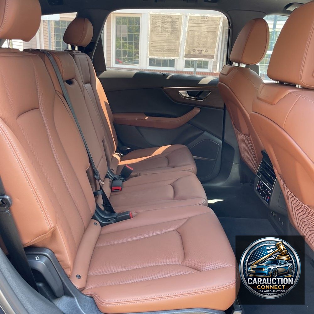 2025 Audi Q7 Premium Plus 45