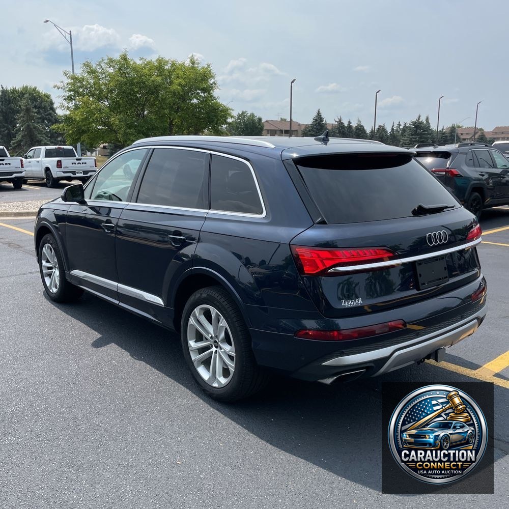 2025 Audi Q7 Premium Plus 45