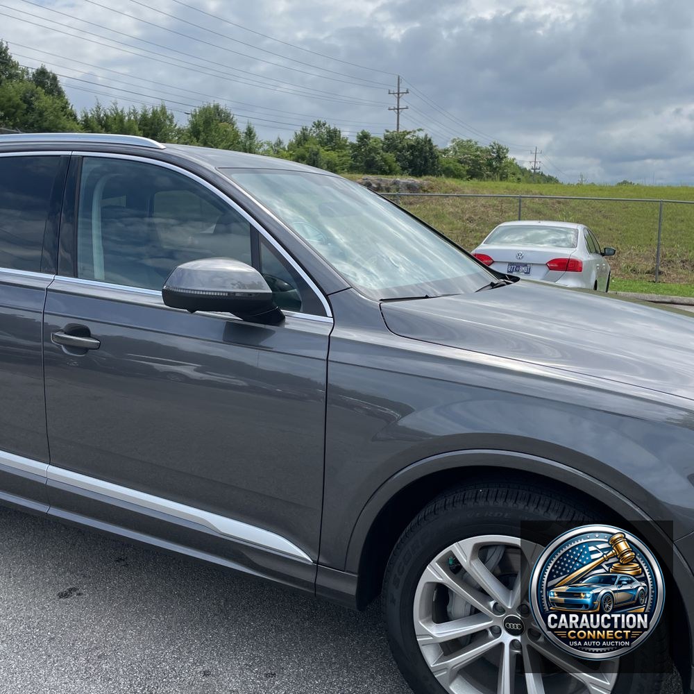 2025 Audi Q7 Premium Plus 55