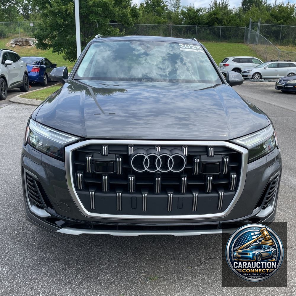 2025 Audi Q7 Premium Plus 55