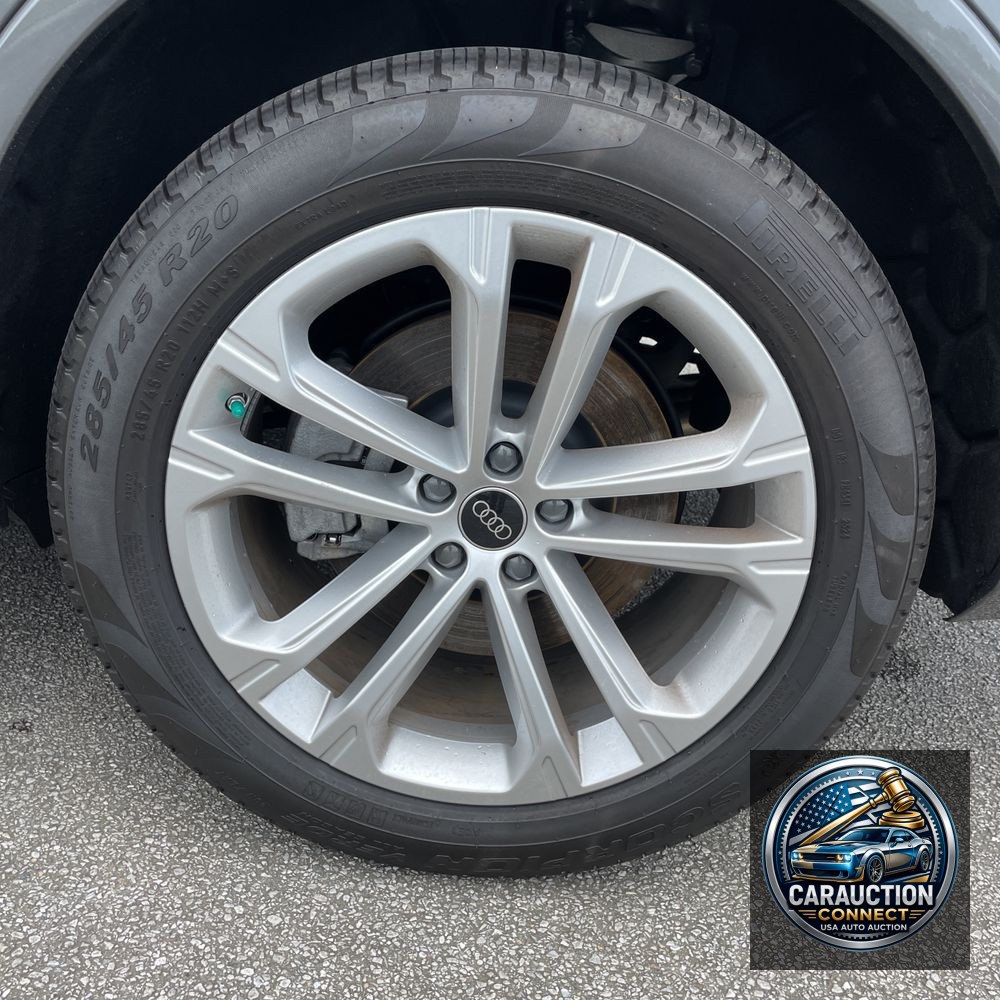 2025 Audi Q7 Premium Plus 55