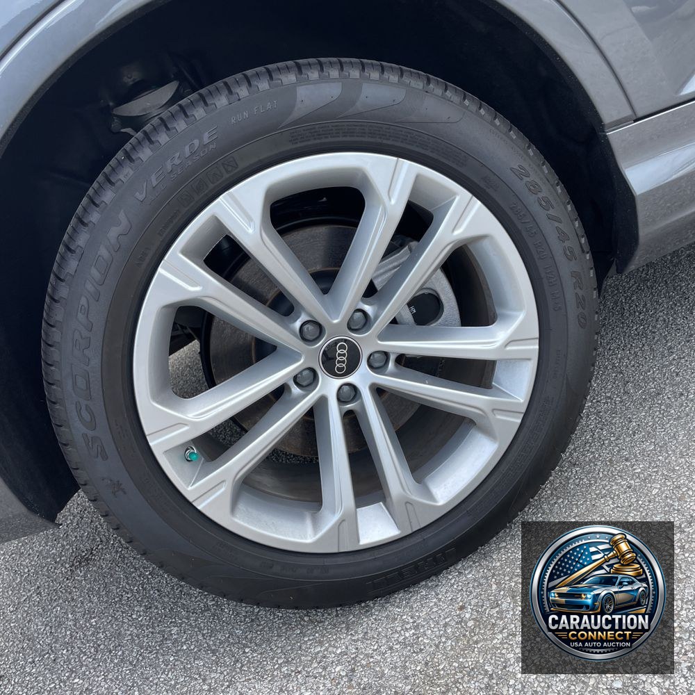 2025 Audi Q7 Premium Plus 55