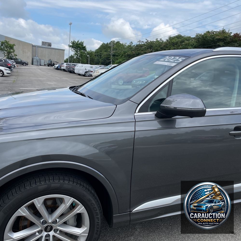 2025 Audi Q7 Premium Plus 55