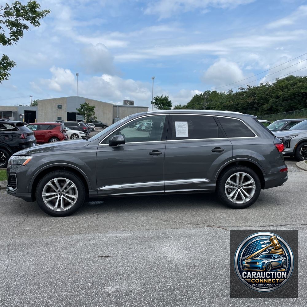2025 Audi Q7 Premium Plus 55