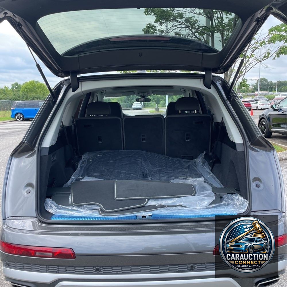 2025 Audi Q7 Premium Plus 55