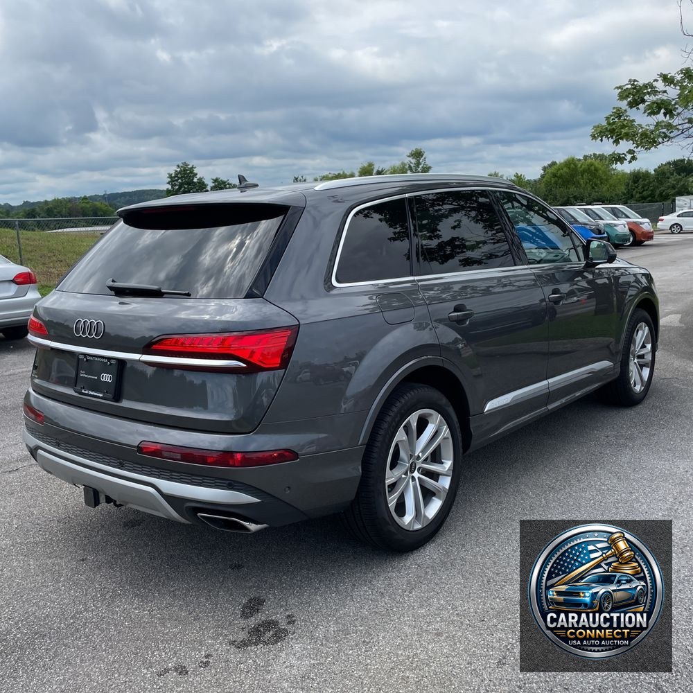 2025 Audi Q7 Premium Plus 55