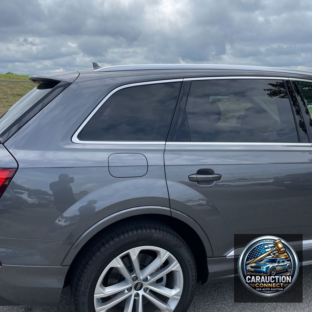 2025 Audi Q7 Premium Plus 55