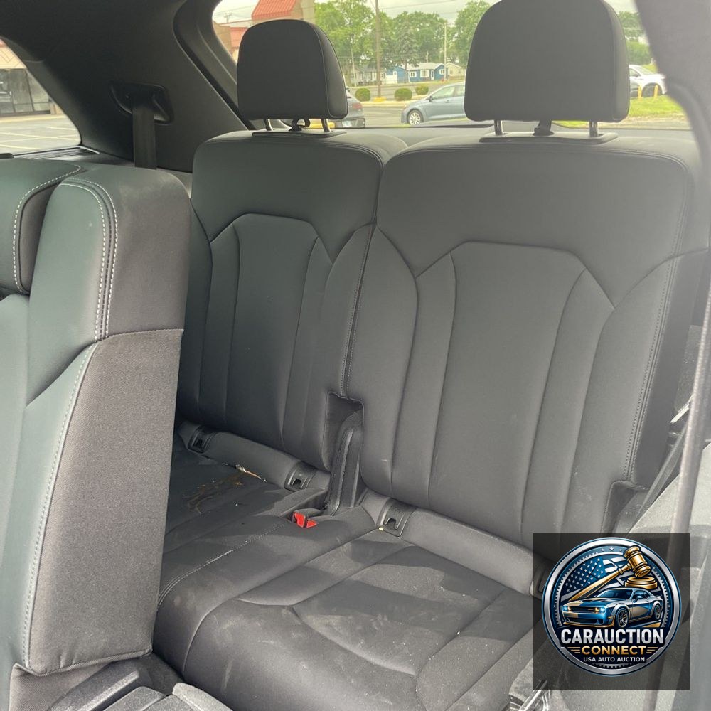 2025 Audi Q7 Premium Plus 55