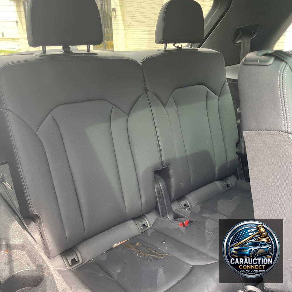 2025 Audi Q7 Premium Plus 55