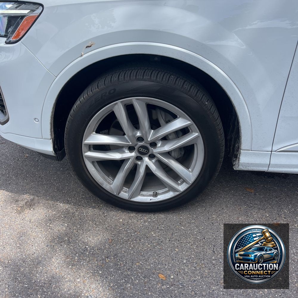 2025 Audi Q7 Premium Plus 55