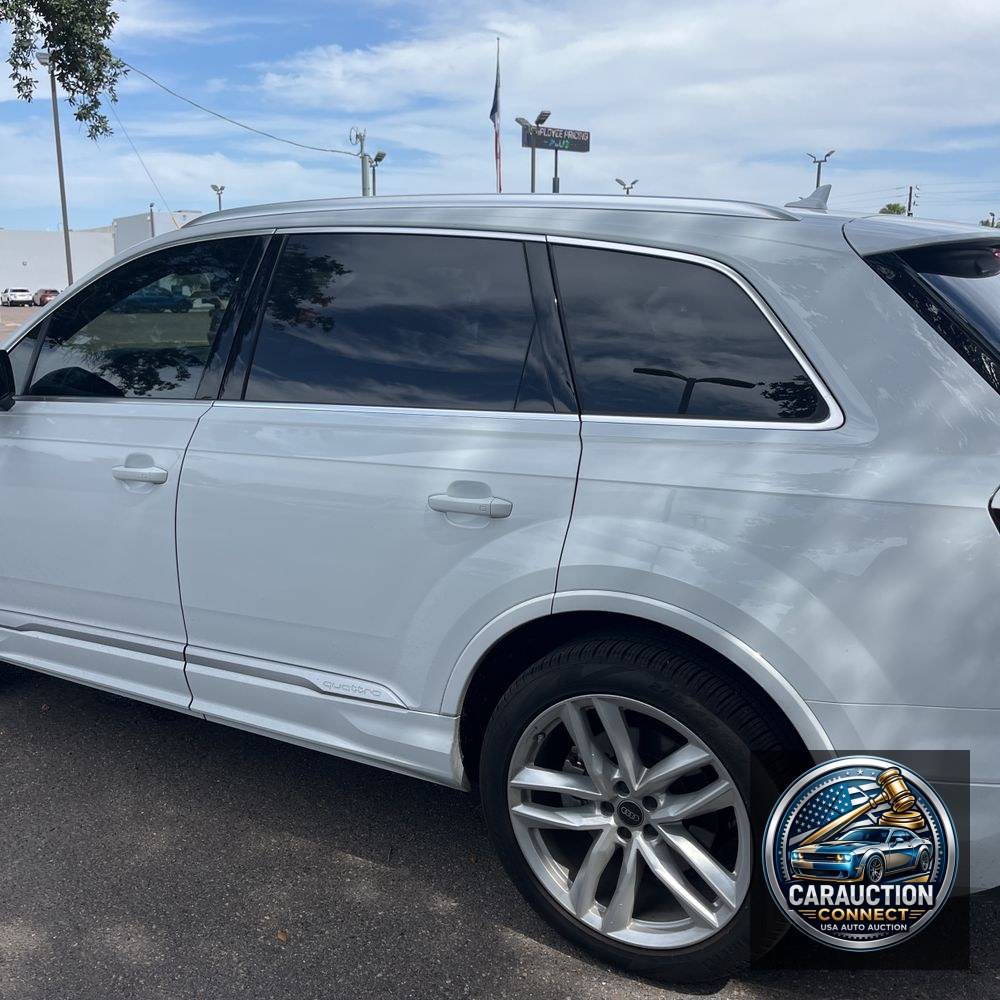 2025 Audi Q7 Premium Plus 55